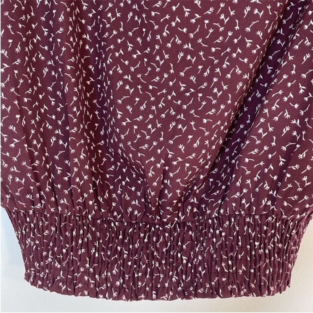 Paper Crane Boho Floral Blouse. Medium. NWT. - Picture 6 of 10